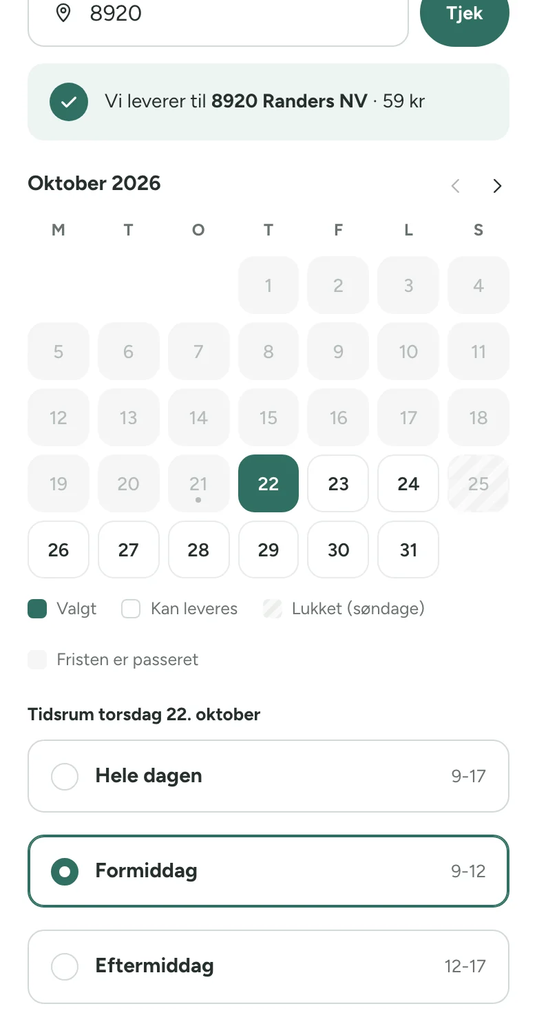 Kassens leveringstrin på en telefon med postnummer 8920 godkendt, kalenderen for oktober 2026 med den 22. valgt og tidsrummet Formiddag