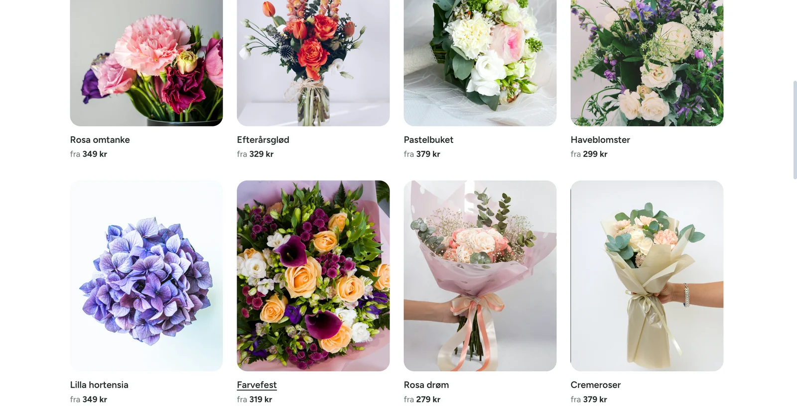 Produktkort i en blomsterwebshop på en computer med otte buketter, navne og fra-priser.
